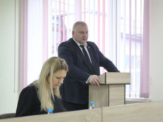 На встрече с коллективом Добрушской ЦРБ председатель райисполкома рассказал, на какие мошеннические схемы ведутся добрушане