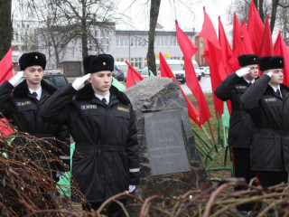 В Добруше  прошёл памятный митинг, посвященный Дню памяти воинов-интернационалистов